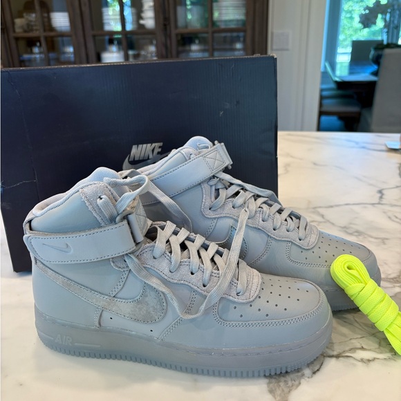 Nike Other - Nike Air Force 1 High Top ‘07 PRM Sneakers with Neon Laces
